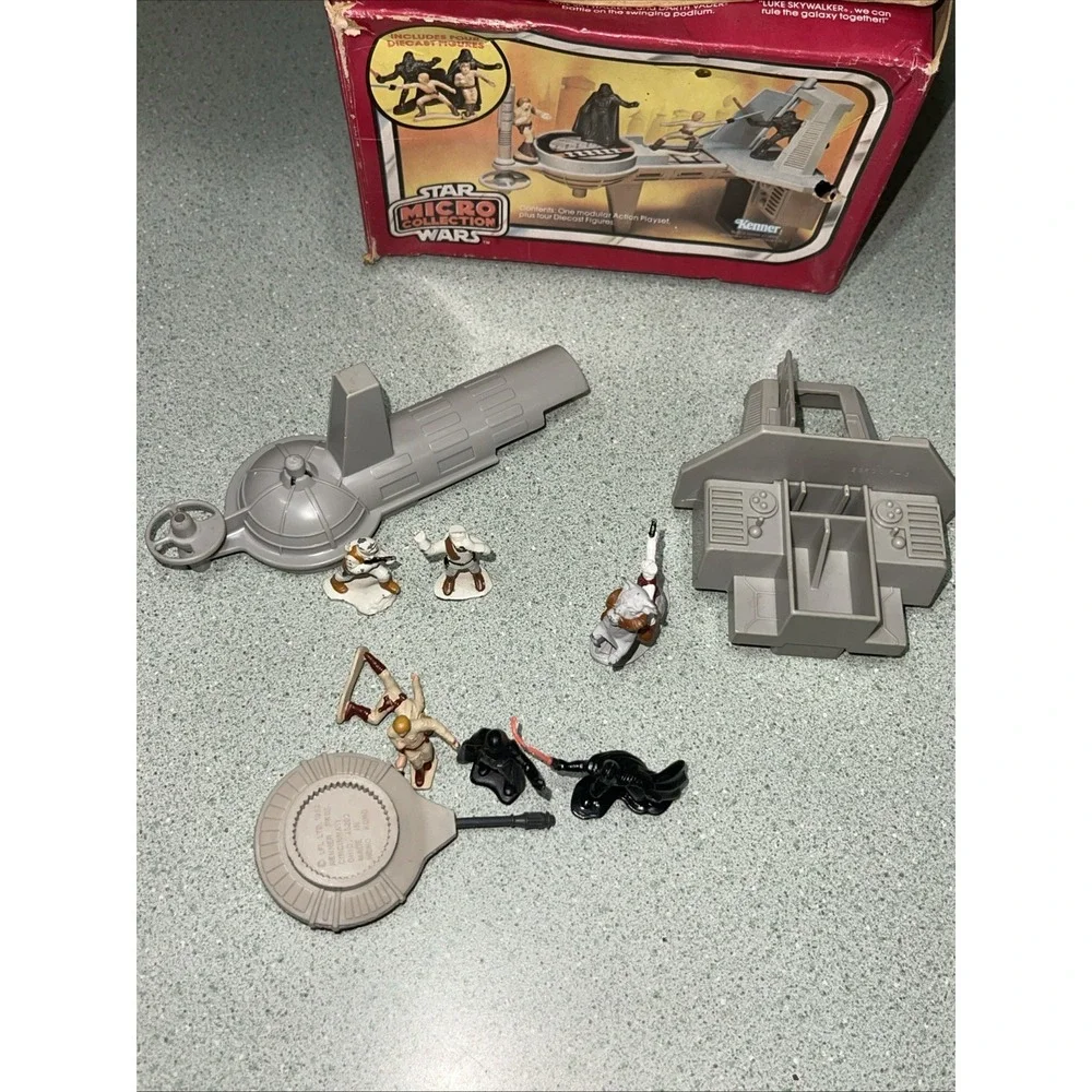 1982 Kenner Star Wars Micro Collection Bespin Gantry Action Extra Figurines